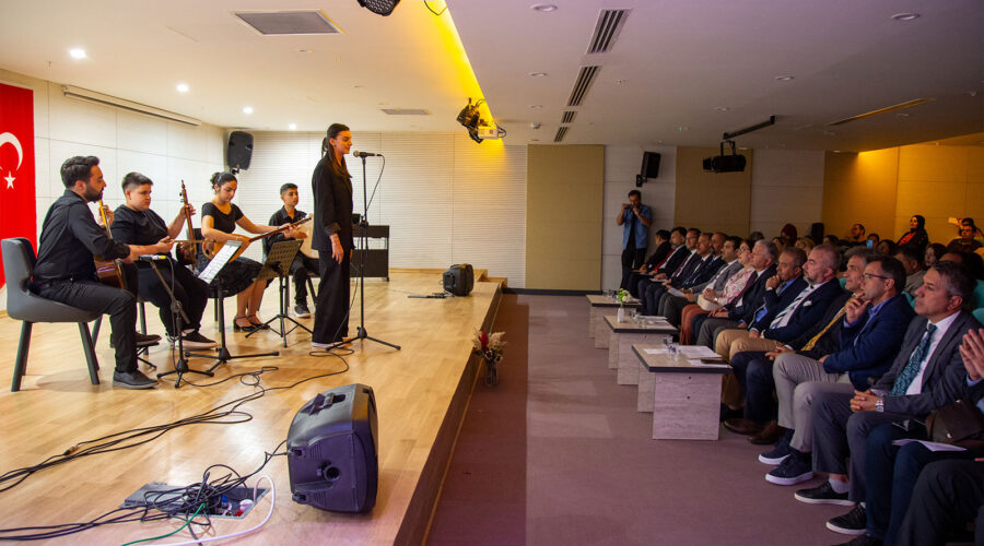 Genç Yeteneklerden Anadolu Ezgileriyle Yıl Sonu Konseri Foto-9